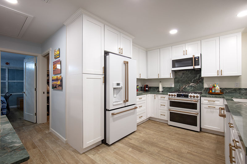 Harbor Blvd beach condo kitchen 3